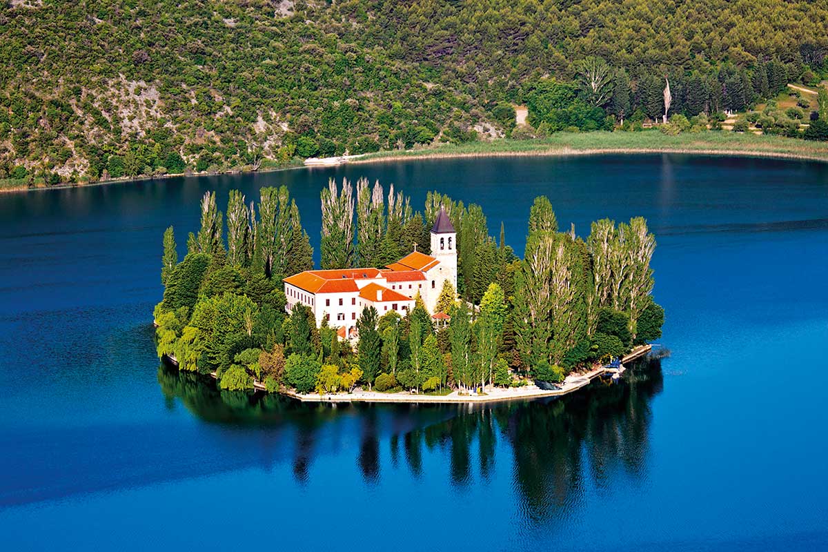 Adriatic Treasures: A Journey Through Croatia, Bosnia & Herzegovina, and Montenegro