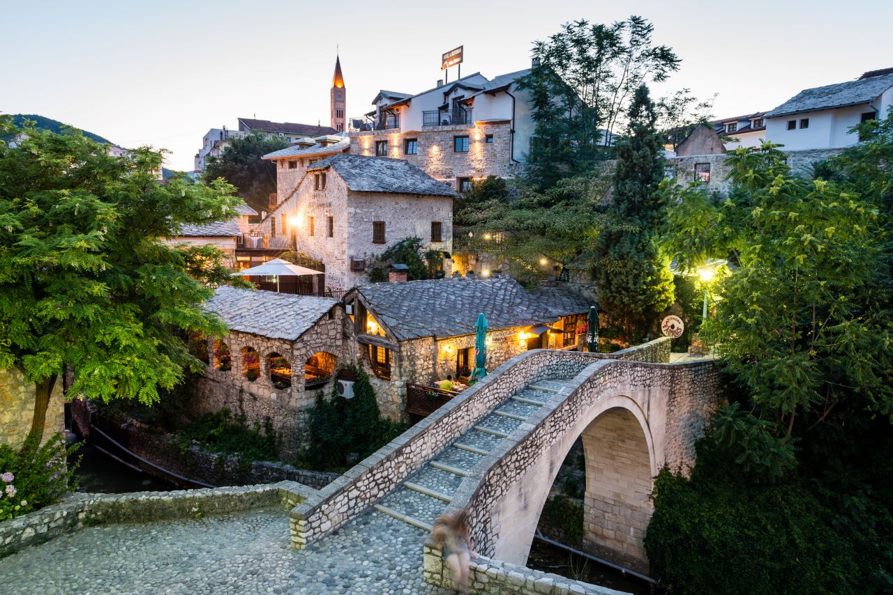 Taste Mostar Like a Local: Food, Wine & Old Town Provjera u tijeku